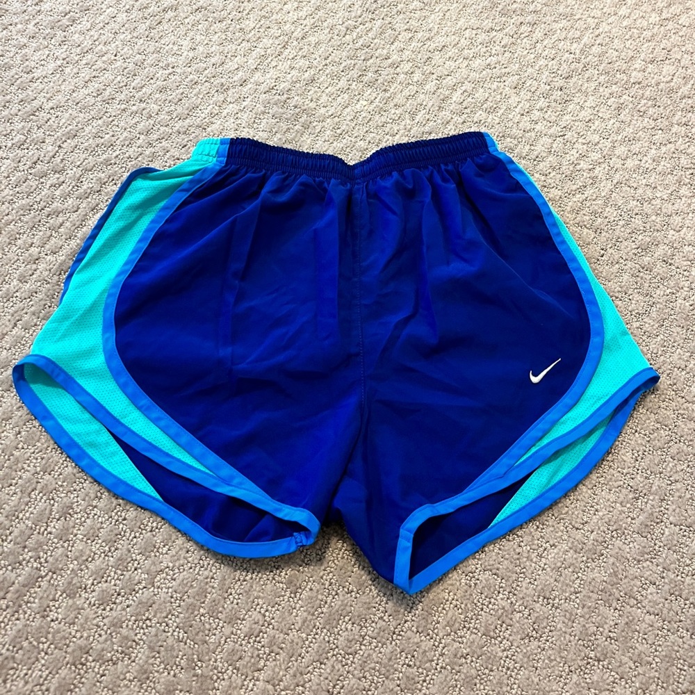 women’s nike dri-fit shorts